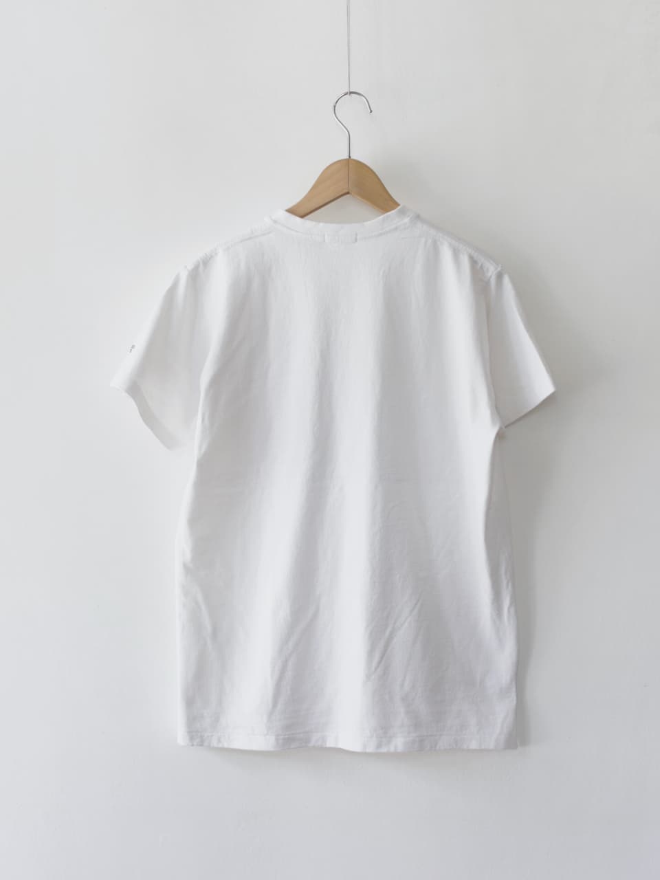 Printed Cross Crewneck T-Shirt - One Flower 3