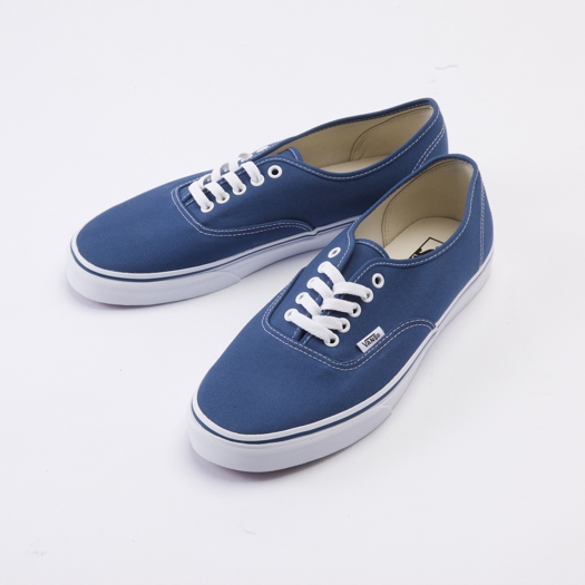 vans-classic-authentic-canvas-navy1.jpg