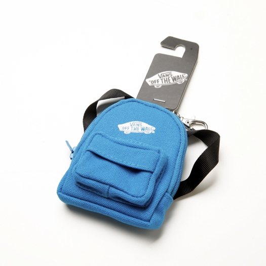 vans-accessory-keychains0a01.jpg