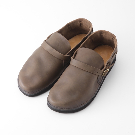 aurora-shoes-middle-english11.jpg